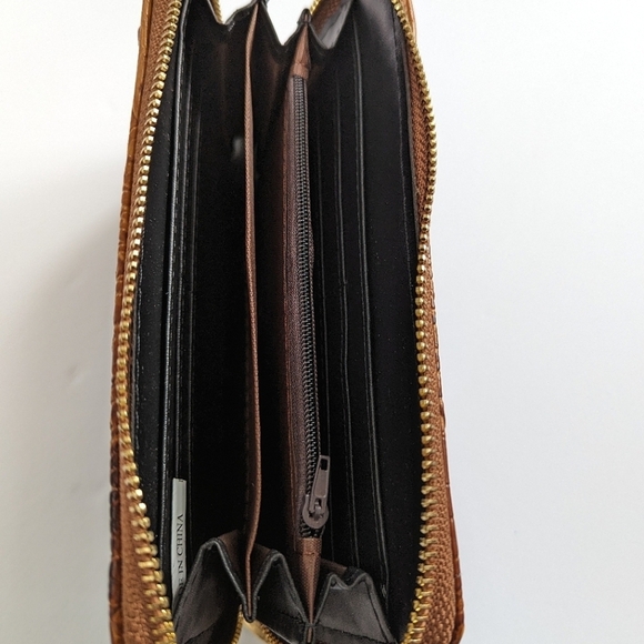 Faux Alligator Leather Dome Zip Top Backpack 5 Pockets Top Handle Amber Brown - Picture 10 of 16